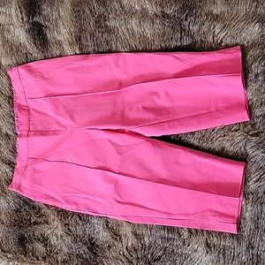 Isaac Mizrahi Live Pink Capri Size 10